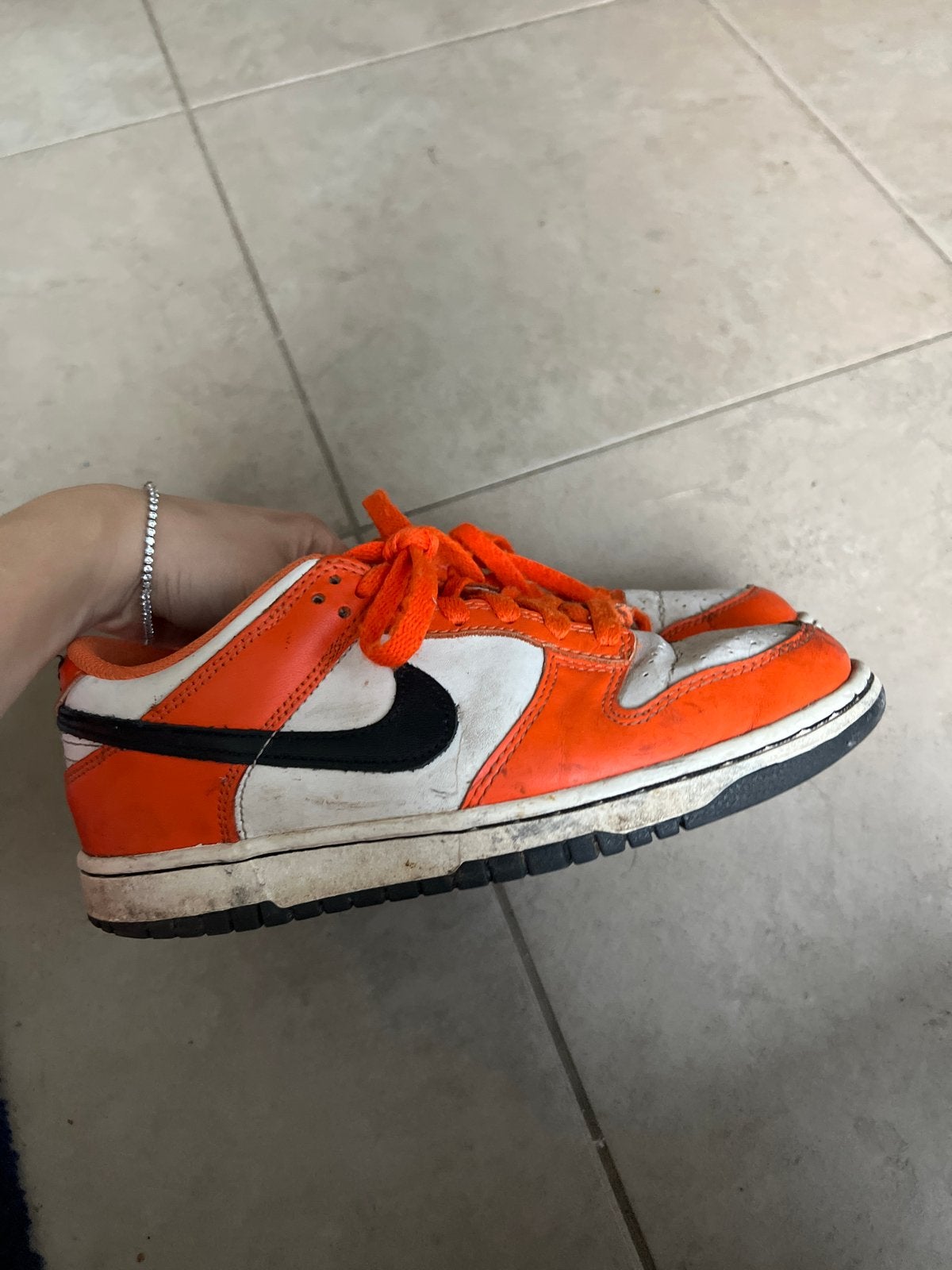 Nike Dunk Low Sneakers Oranje/Wit/Zwart Maat 38,5, Kleding | Dames, Ophalen of Verzenden, Gedragen, Oranje, Sneakers of Gympen