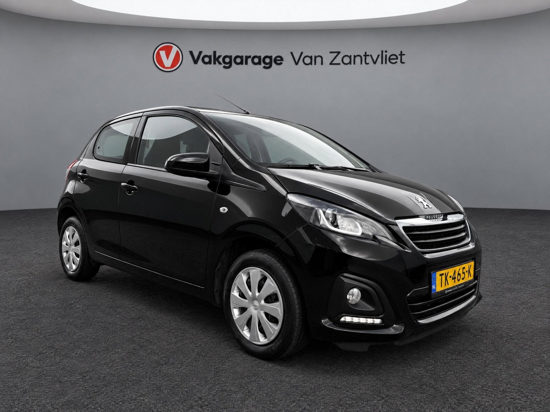 Peugeot 108 1.0 e-VTi Allure |12 mnd BOVAG-garantie| Carplay, 12 maanden, Stof, Gebruikt, 4 stoelen