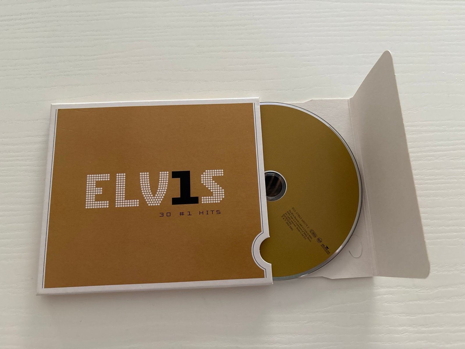 CD Elvis 30 #1 HITS - Gouden Editie, Verzamelen, Muziek, Artiesten en Beroemdheden, Ophalen of Verzenden, Zo goed als nieuw, Cd of Plaat