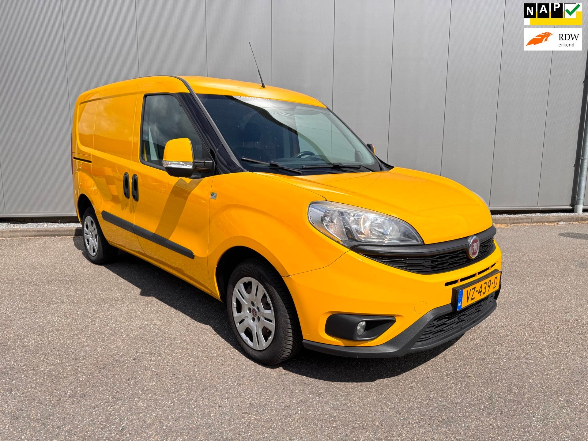 Fiat Doblò Cargo 1.3 MJ L1H1 SX AIRCO NAVI ZIJDEUR, Voorwielaandrijving, Euro 5, Stof, Gebruikt