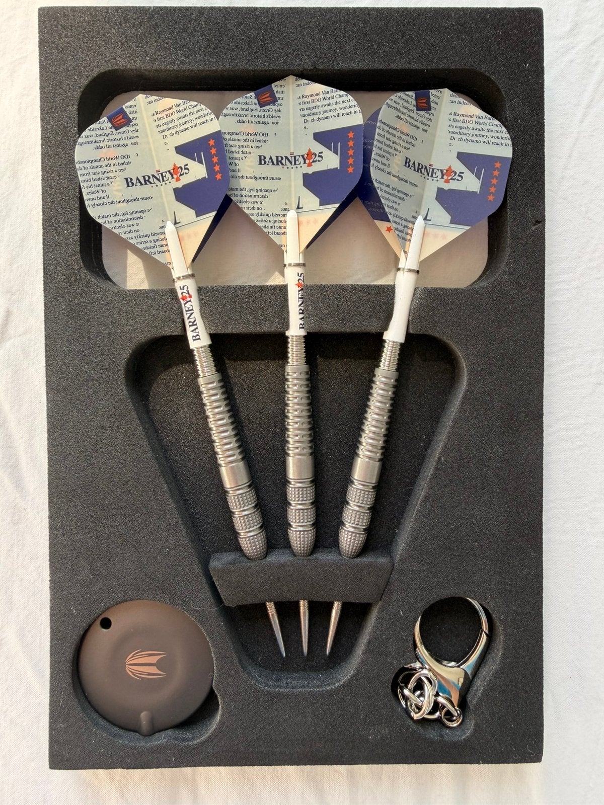 Target Barney25 23g, Sport en Fitness, Darts, Ophalen of Verzenden, Zo goed als nieuw, Dartbord
