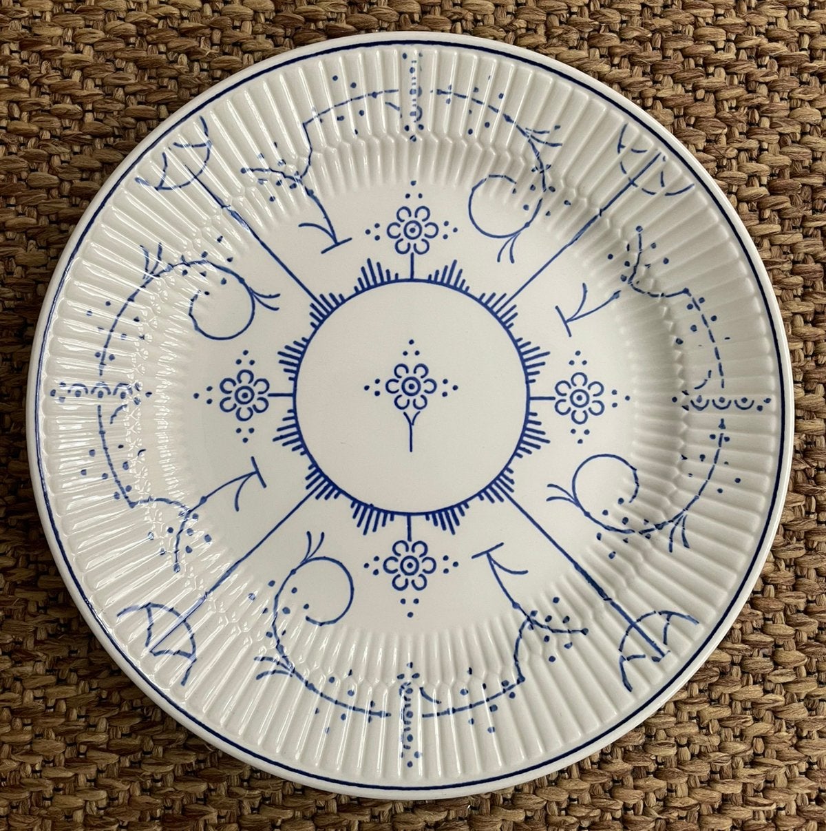Royal Boch Copenhague bord 24 cm, Ophalen of Verzenden, Zo goed als nieuw, Bord(en), Overige stijlen