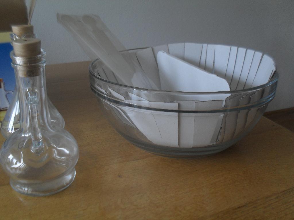 Saladeschaal nieuw 5 delig merk Bellissima, Ophalen, Overige typen, Nieuw, Glas