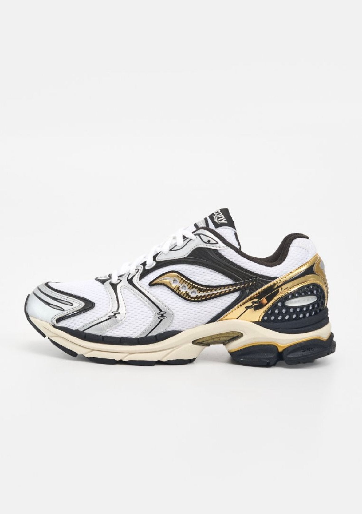 Saucony ProGrid Triumph 4 Gold Chrome | NIEUW | ONGEDRAGEN, Ophalen of Verzenden, Nieuw, Sneakers of Gympen