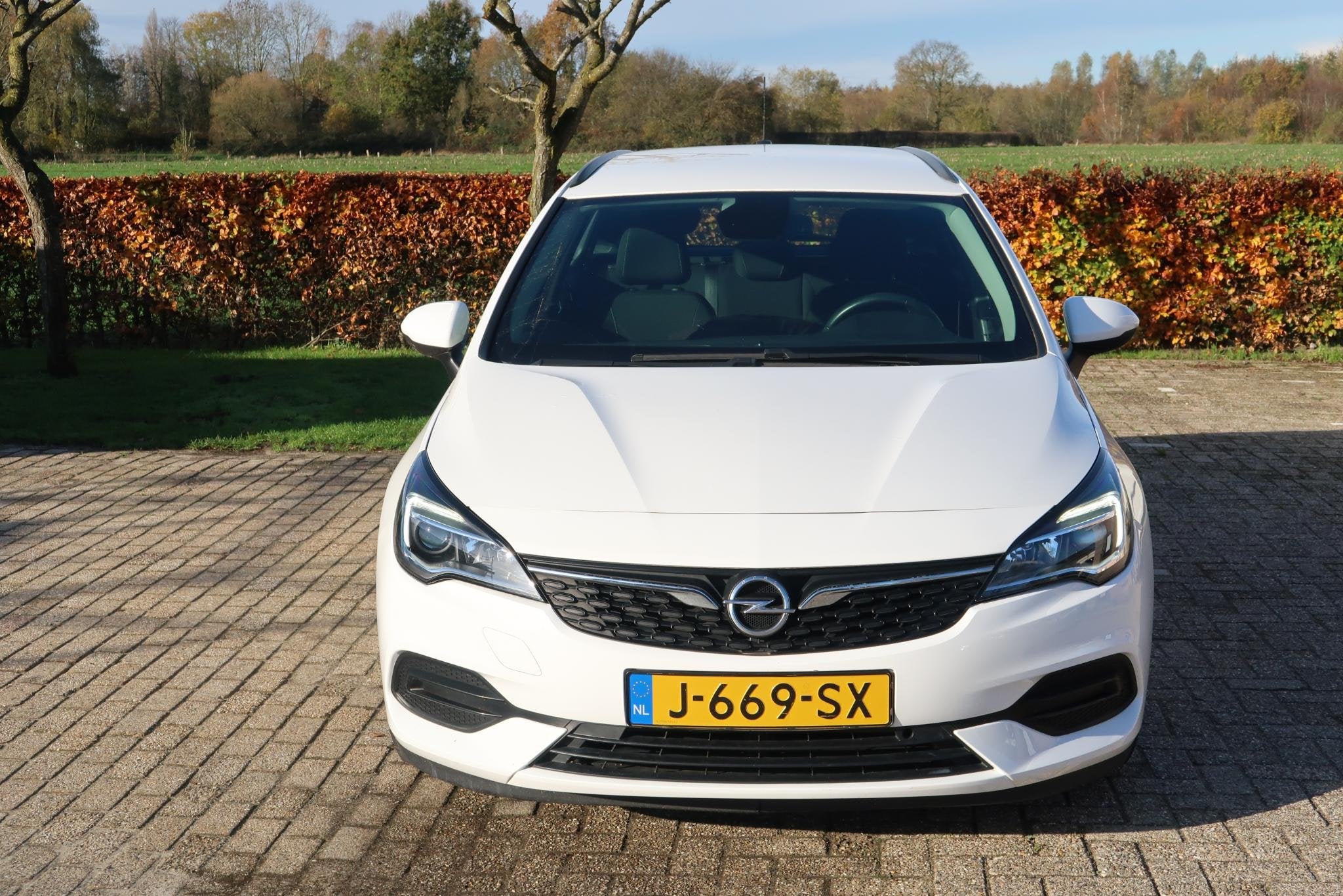 Opel Astra Sports Tourer 1.2 Edition NAVI CRUISE 6 VERSNELLI, Auto's, Opel, Voorwielaandrijving, Stof, Gebruikt, 1199 cc