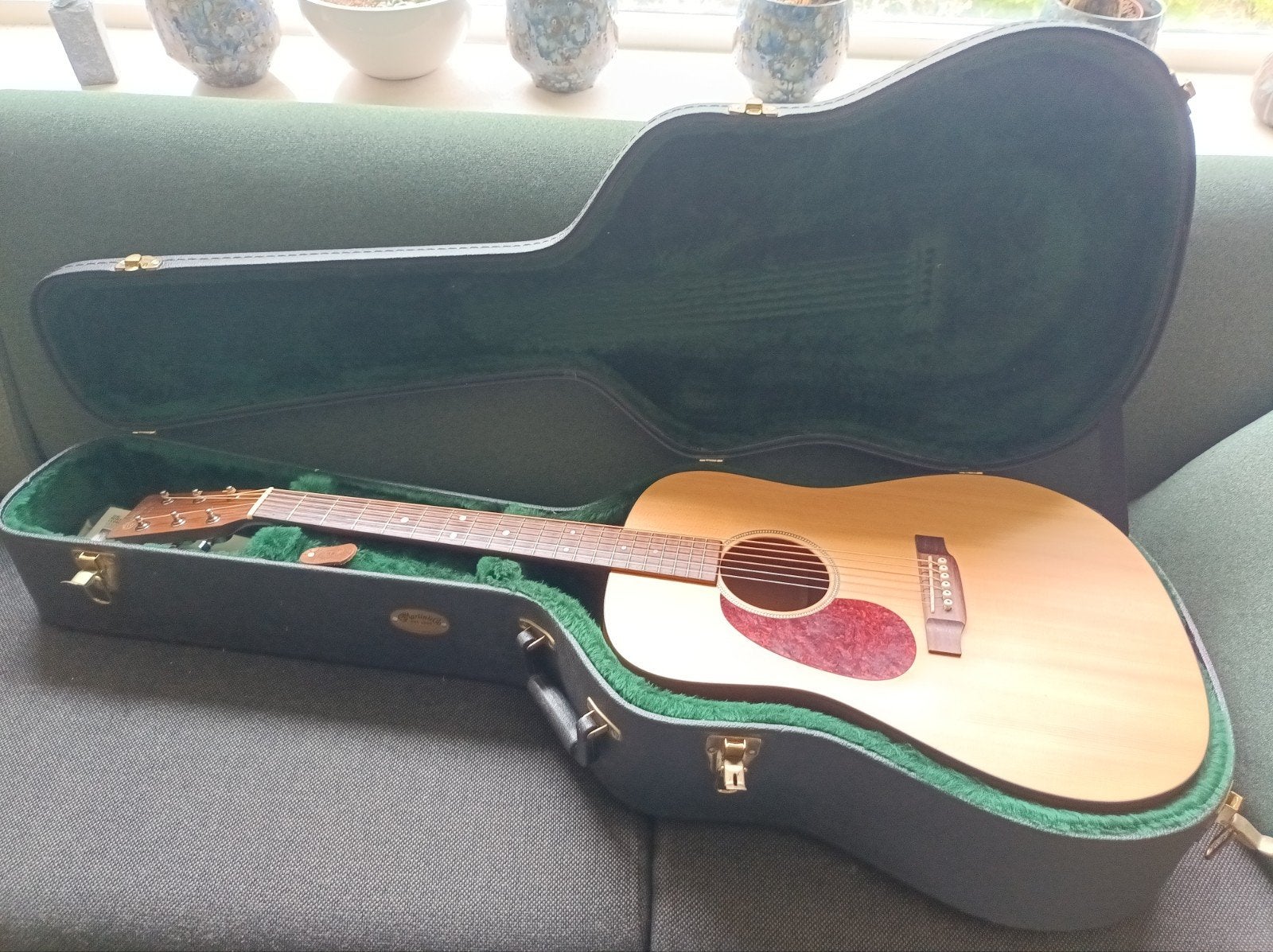Martin DM Dreadnought Linkshandig - Zo goed als nieuw, Muziek en Instrumenten, Snaarinstrumenten | Gitaren | Akoestisch, Ophalen