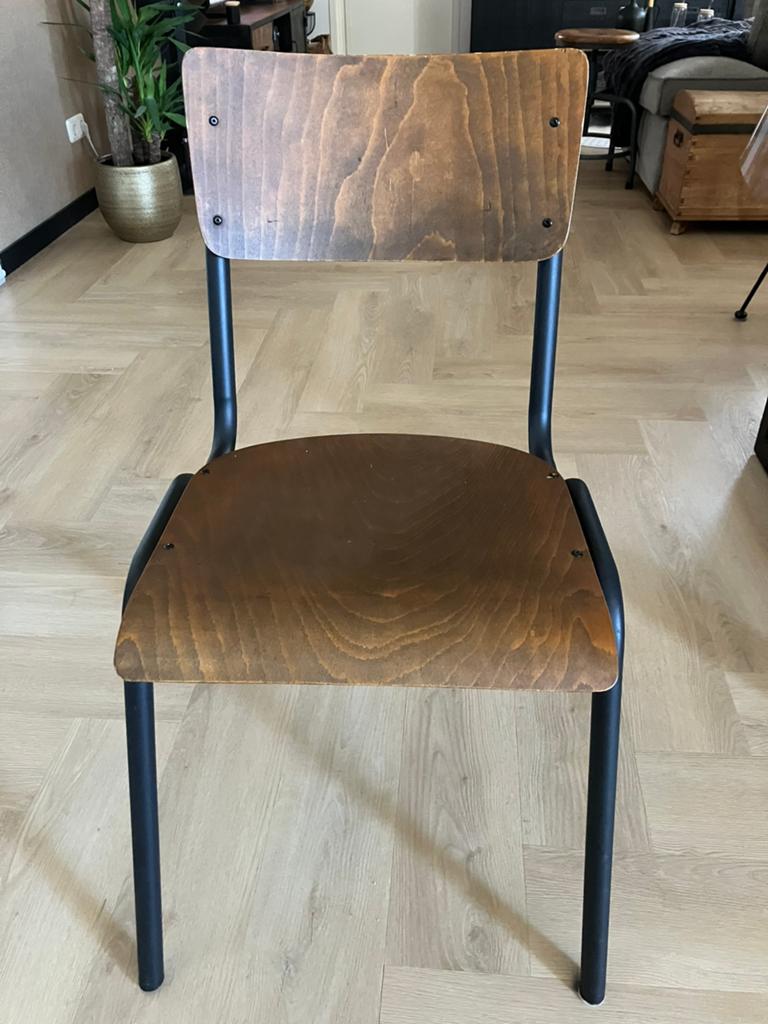 Houten stoelen met zwart metalen frame, Huis en Inrichting, Stoelen, Ophalen, Twee, Bruin, Zo goed als nieuw