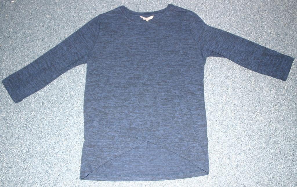 Mooie donkerblauwe dunne trui, Clockhouse, Maat XS = maat 34, Kleding | Dames, Truien en Vesten, Blauw, Ophalen of Verzenden, Zo goed als nieuw