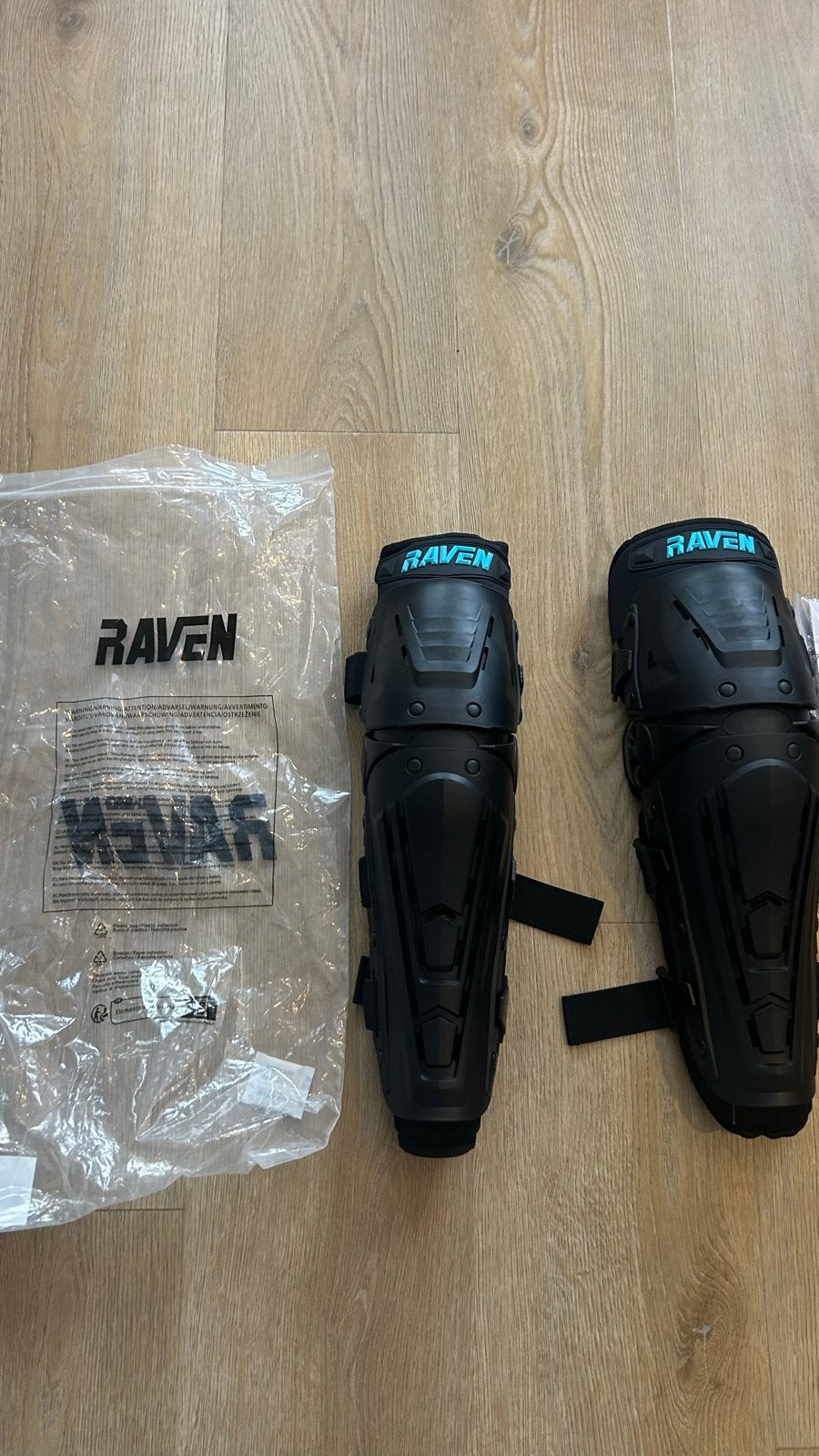 Raven Kniebeschermers Motorsport - Nieuw in verpakking, Ophalen of Verzenden, Nieuw