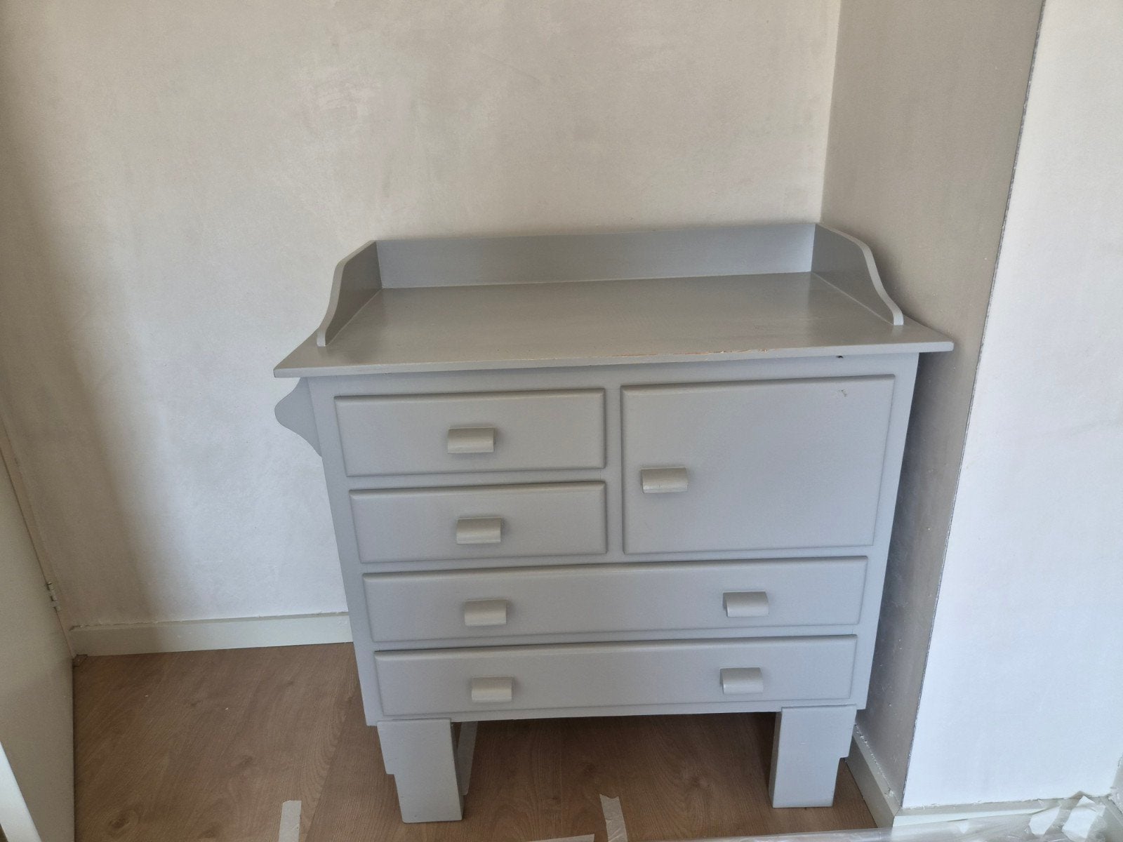 Vintage Commode met Uitschuifbaar Blad, Ophalen, Gebruikt, 50 tot 70 cm, 105 cm of meer
