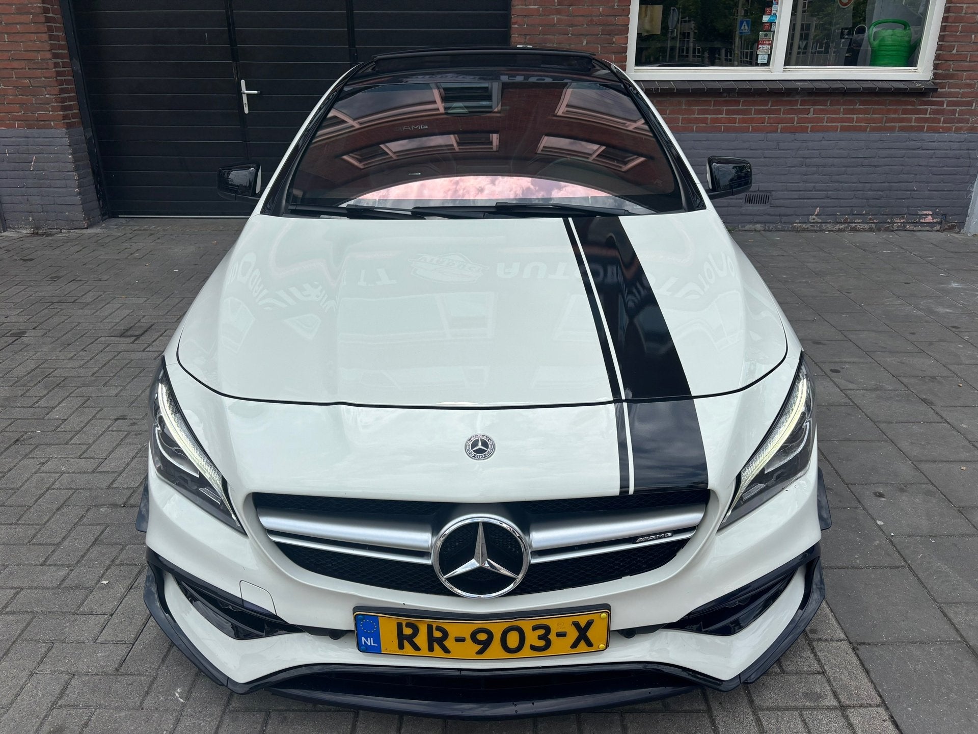 Mercedes-Benz CLA-klasse AMG 45 4MATIC Schaal AeroDynamic Me, Auto's, Automaat, Gebruikt, 4 cilinders, Leder en Stof