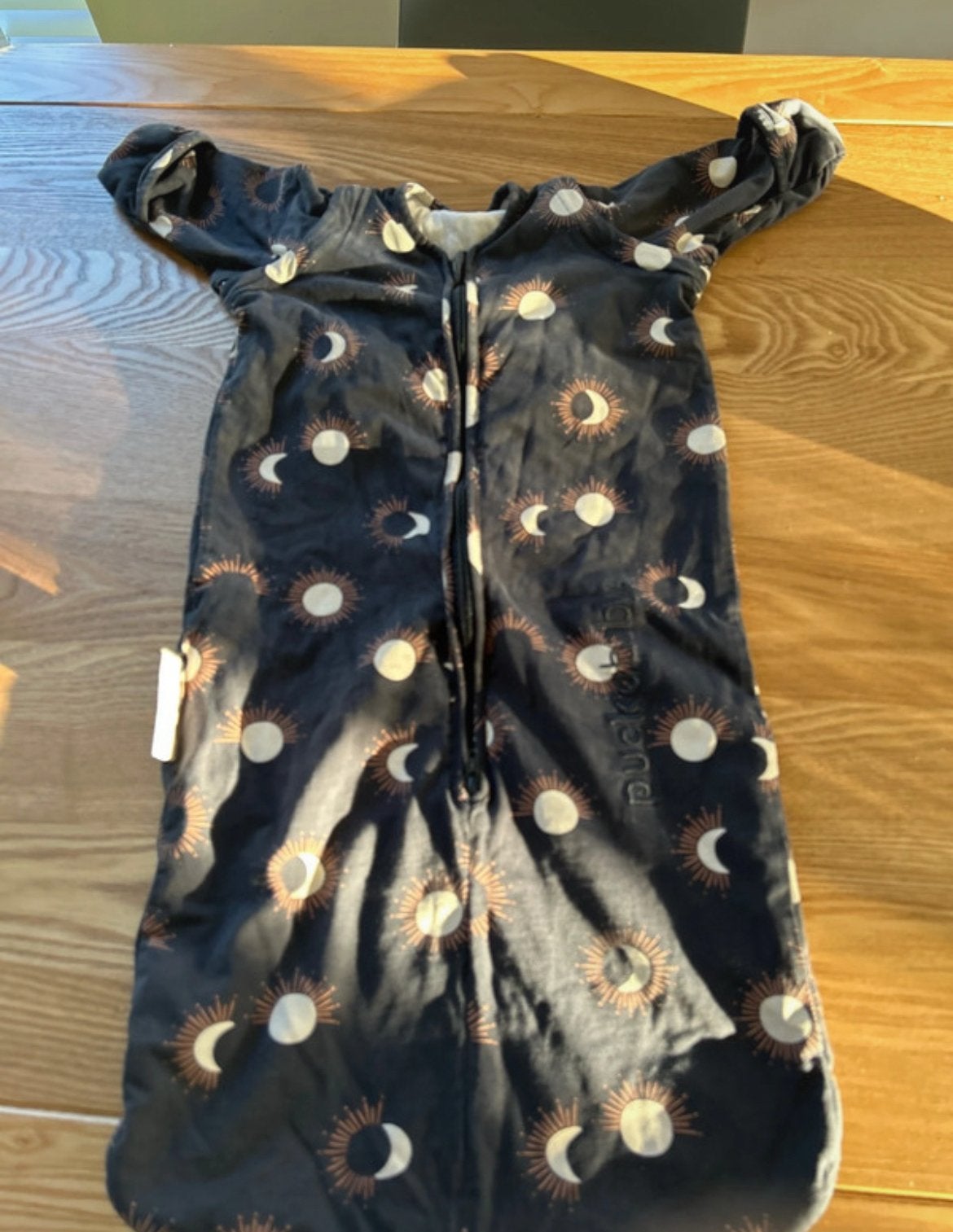 Slaapzak Puckababy New Bornbag night eclipse, Kinderen en Baby's, Ophalen of Verzenden, Zo goed als nieuw, Minder dan 70 cm, Slaapzak