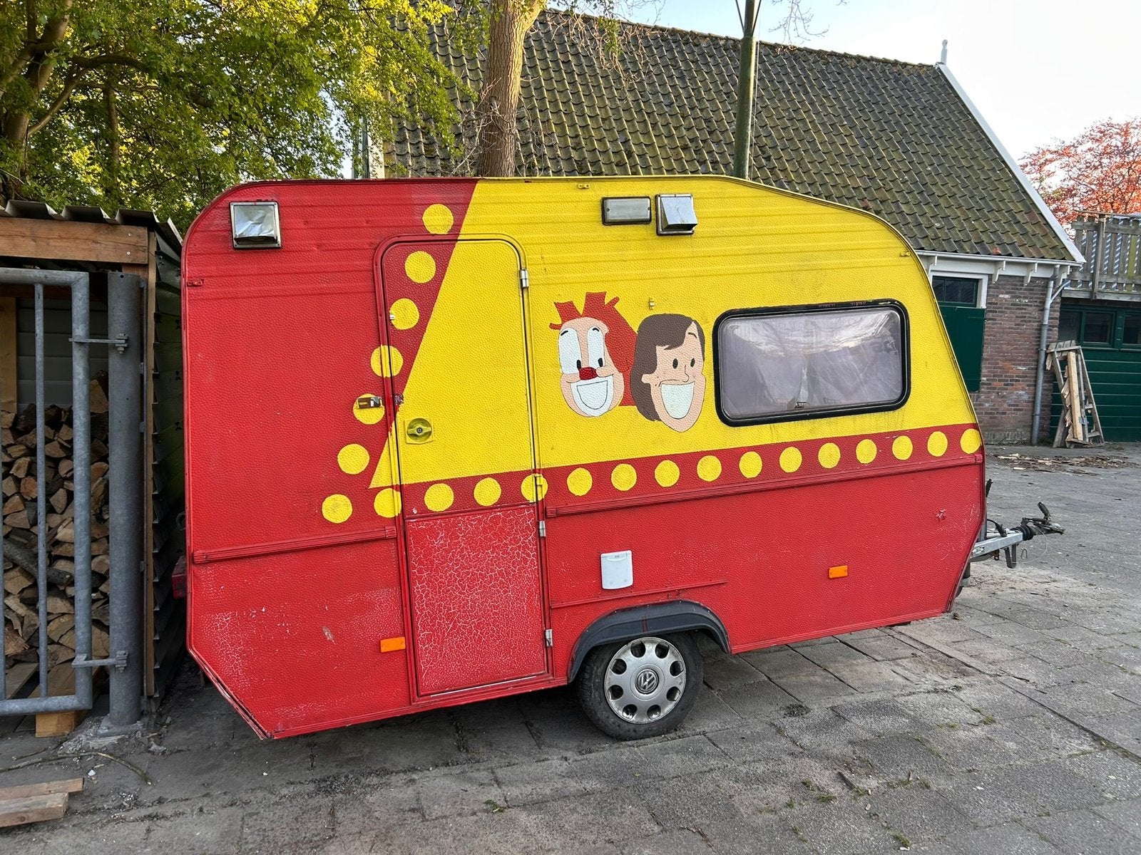 Unieke Caravan/Foodtruck - Opknapper met Potentie, Caravans en Kamperen, Ophalen, Gebruikt