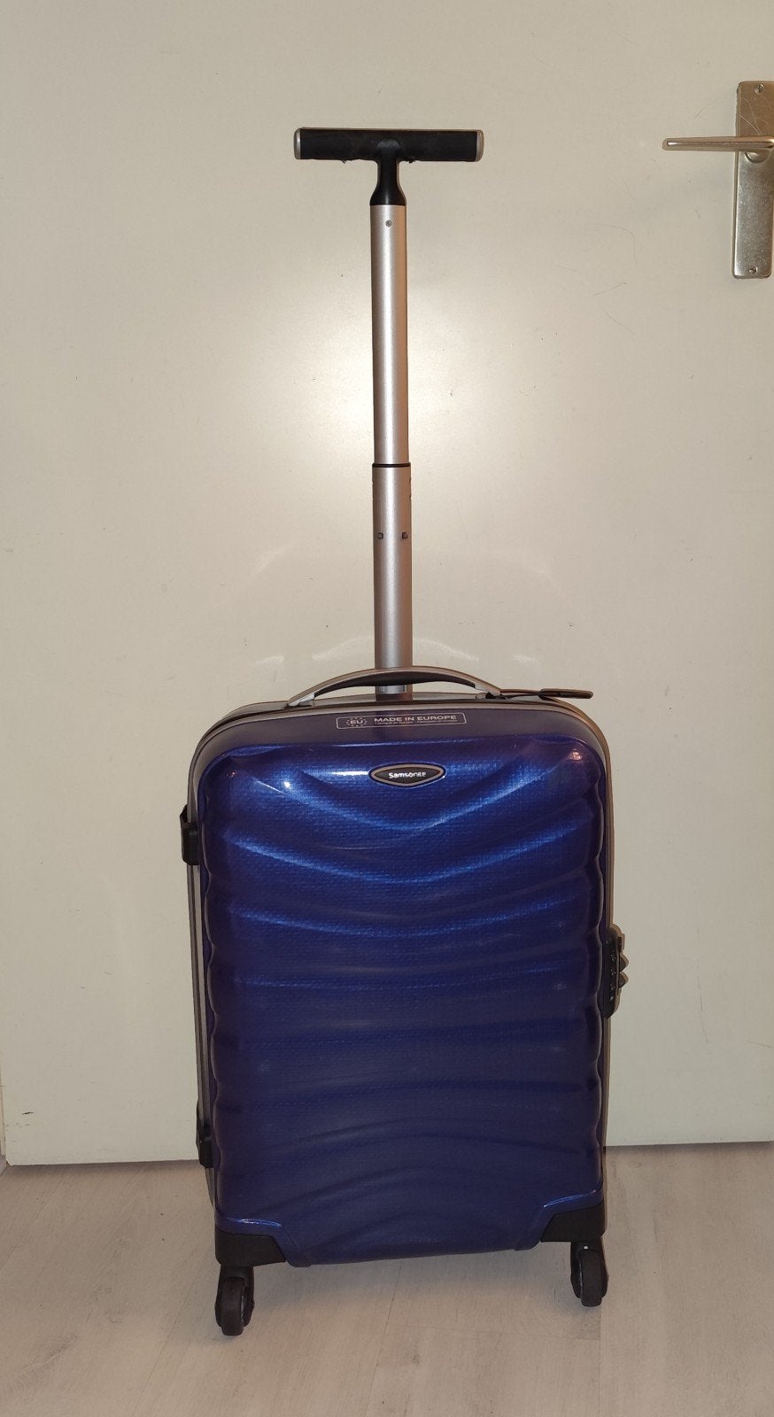 Trolley Samsonite 55x40x20 cm met Tsa-Slot en vier wielen, Wieltjes, 50 tot 60 cm, Hard kunststof, Ophalen of Verzenden