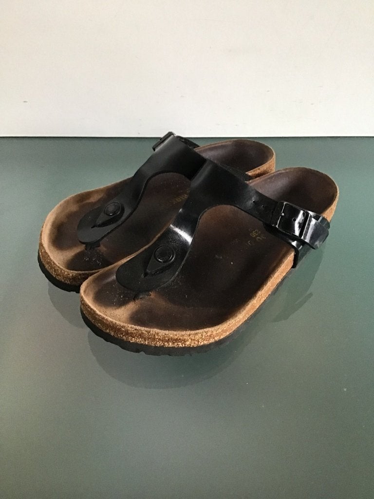 Birkenstock 36 Gizeh zwart | Gratis verzenden, Slippers, Verzenden, Zwart, Zo goed als nieuw
