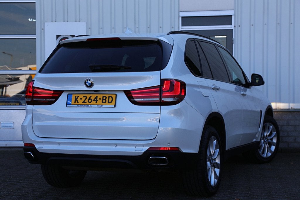 BMW X5 xDrive35i High Executive Aut.*Perfect Onderh.*Parelmo, Automaat, 12 maanden, 2005 kg, Gebruikt