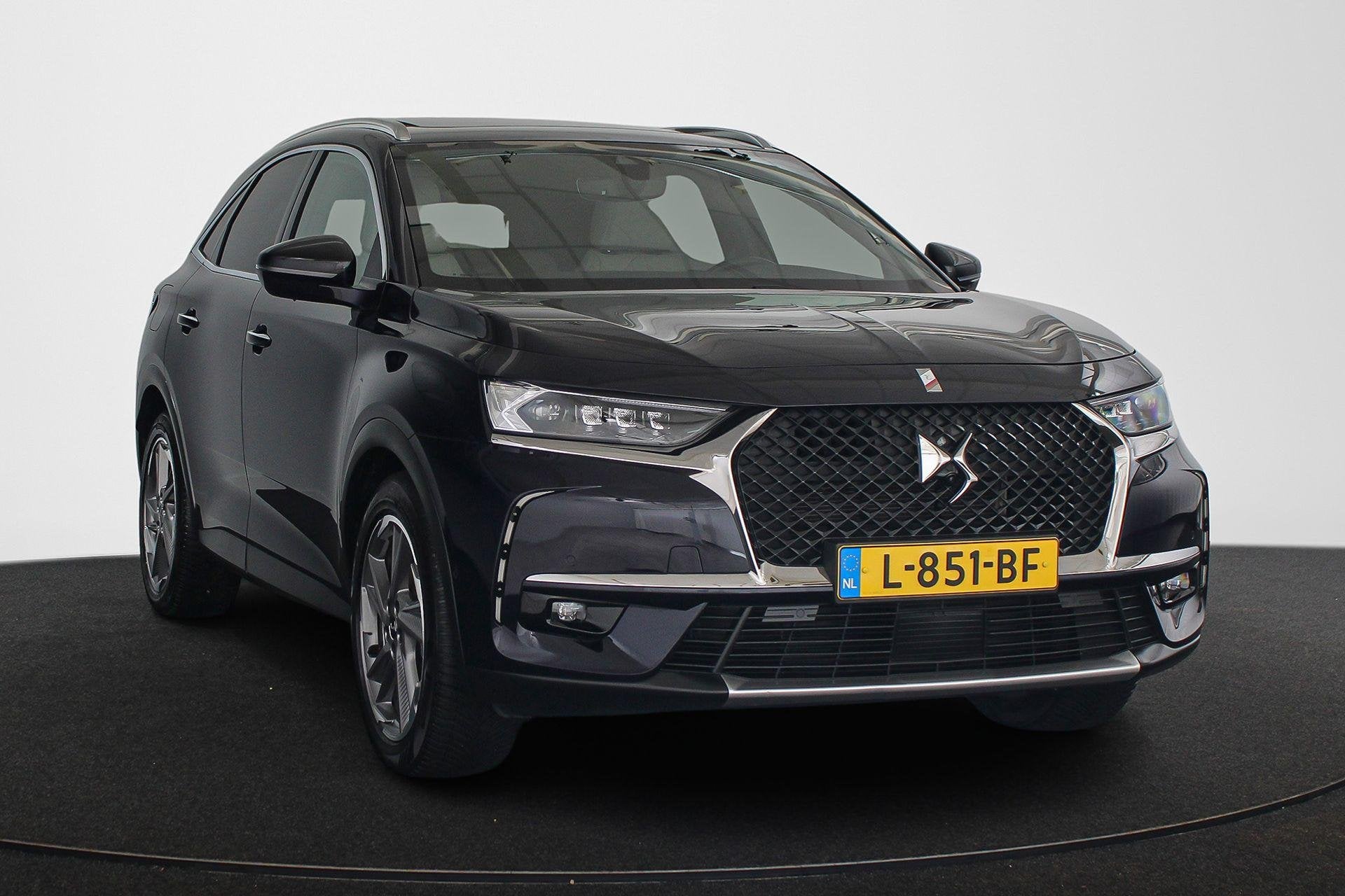DS 7 Crossback E-Tense 4x4 Rivoli Panoramadak Night Vision L, Auto's, Automaat, 1800 kg, Gebruikt, Euro 6