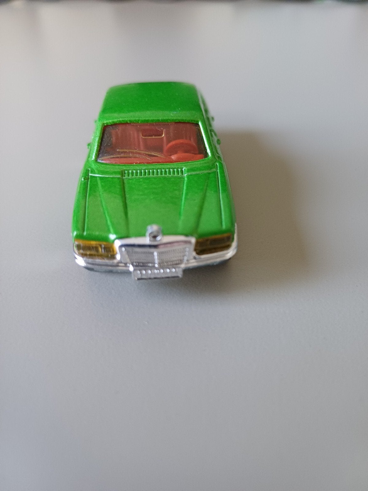 Majorette Mercedes-Benz 450 SE, Verzenden, Bus of Vrachtwagen