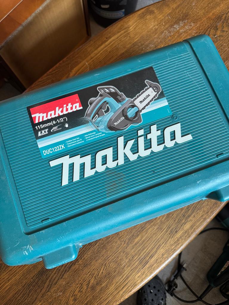 Makita DUC122 Accu Kettingzaag 18V - Compact en Krachtig, Ophalen, Gebruikt, 70 mm of meer, Kettingzaag