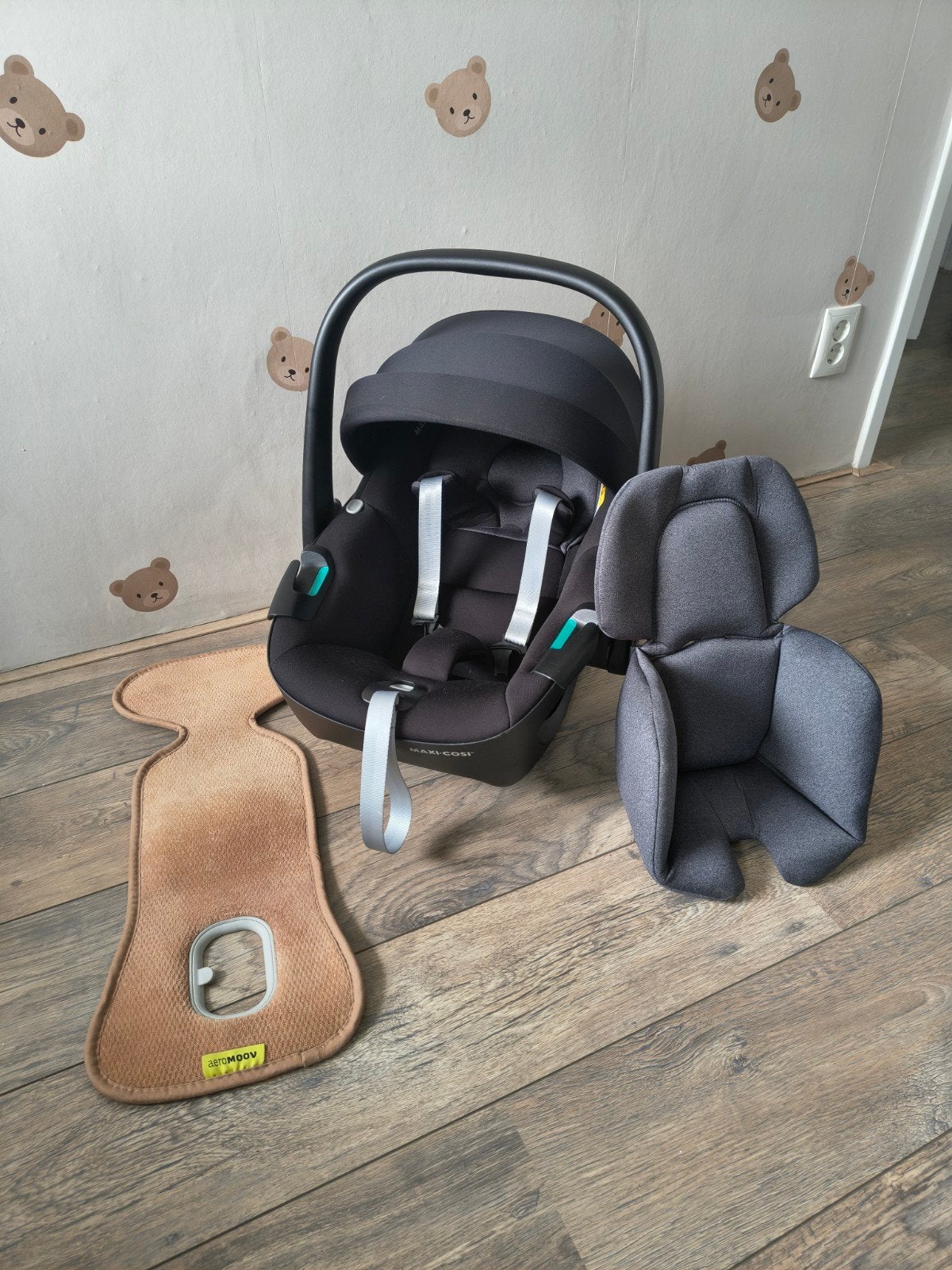 Maxi-Cosi Pebble 360 met aeromoov air layer, Ophalen, Zo goed als nieuw, Isofix, 0 t/m 13 kg