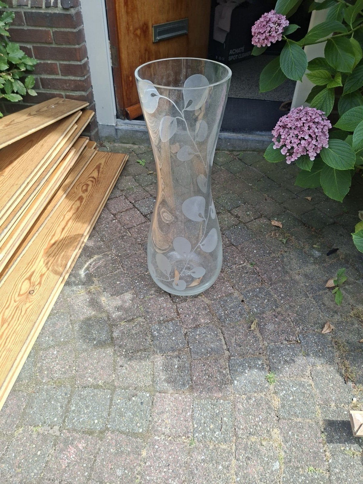 gratis af halen vaas, Ophalen
