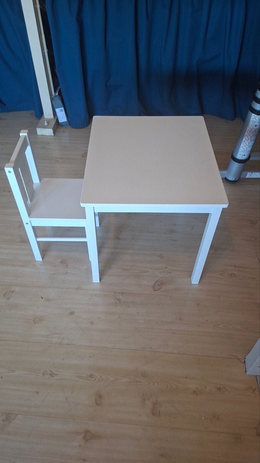 Kritter kinderstoel en tafel - wit, Ophalen, Gebruikt, Tafel(s) en Stoel(en)