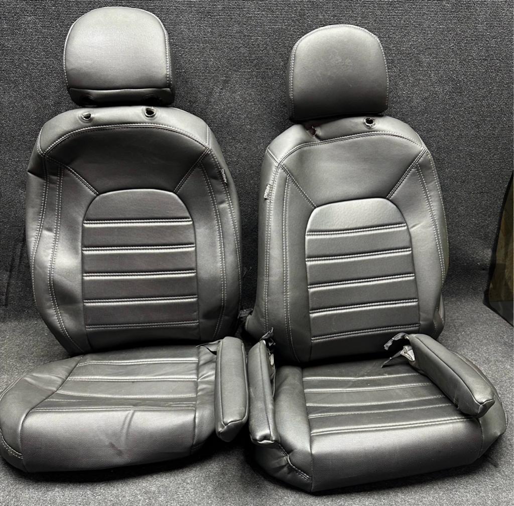 MAN TGE stoelhoezen bj:2019 front, Auto-onderdelen, Interieur en Bekleding, Gebruikt, Ophalen of Verzenden, Vw, Vw