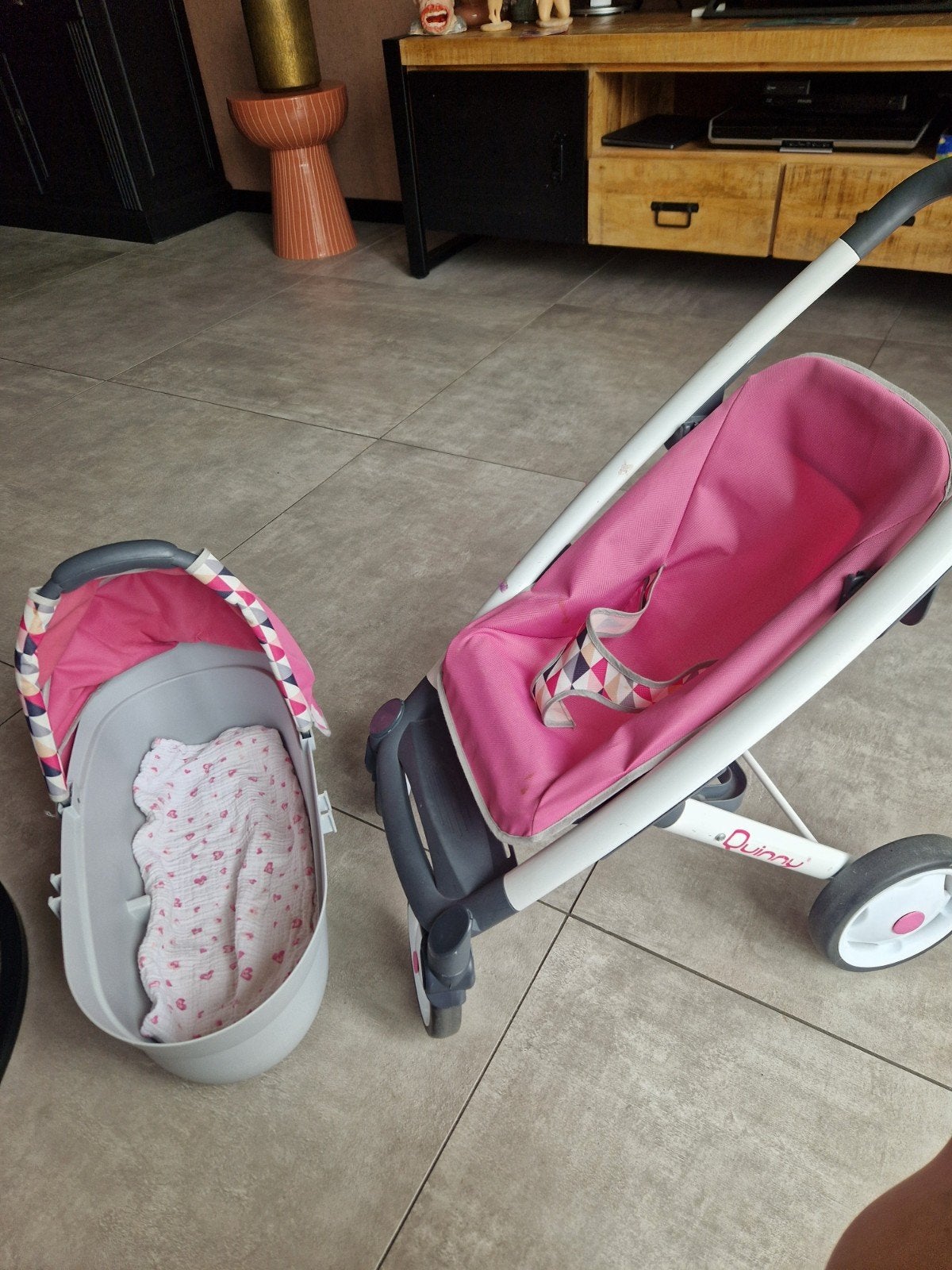 Quinny poppenwagen met reiswieg en zitje, Kinderen en Baby's, Speelgoed | Poppen, Ophalen, Gebruikt, Overige typen