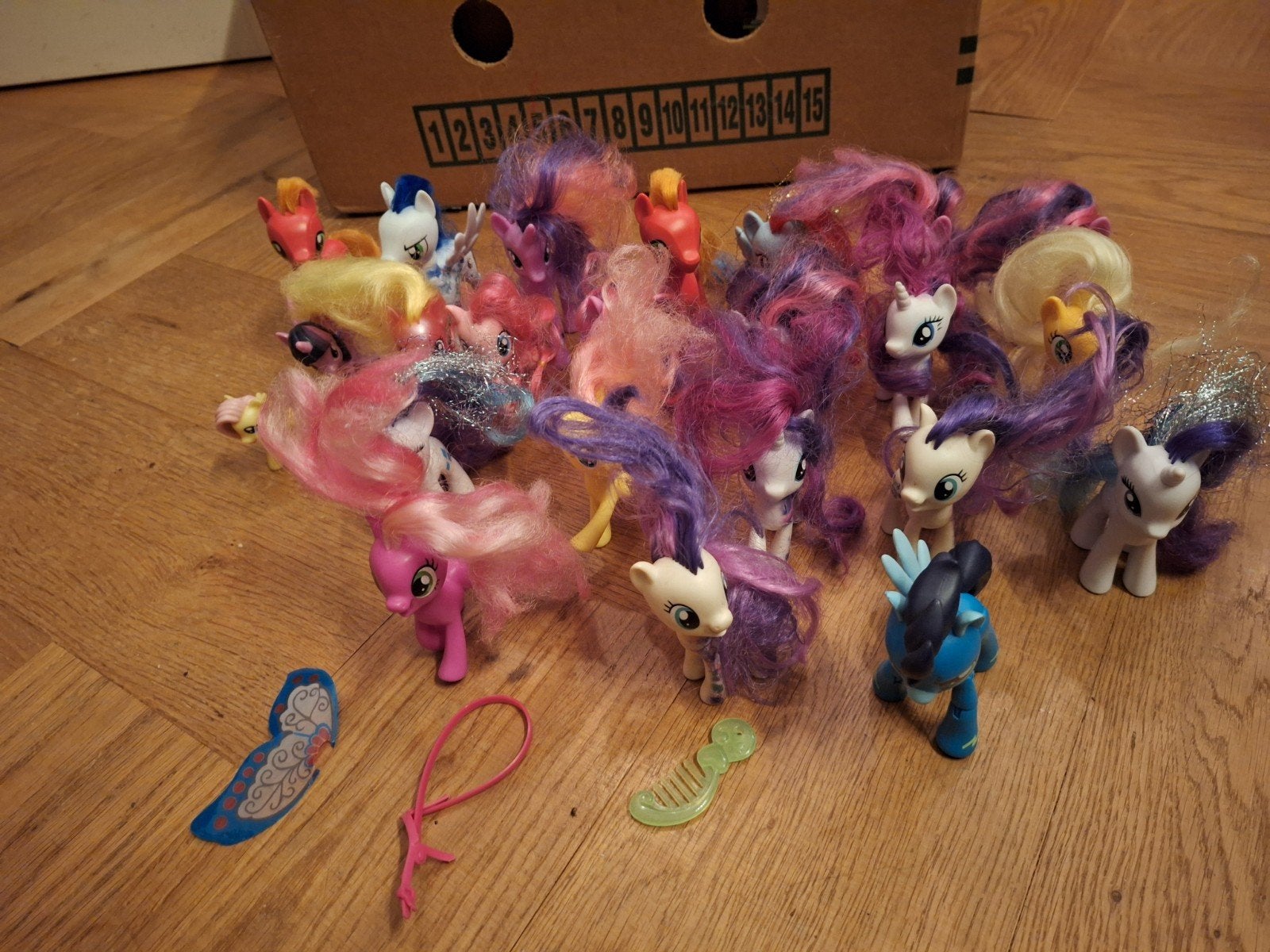 23 My Little Pony figuren - Diverse modellen, Kinderen en Baby's, Speelgoed | Actiefiguren, Ophalen of Verzenden, Gebruikt