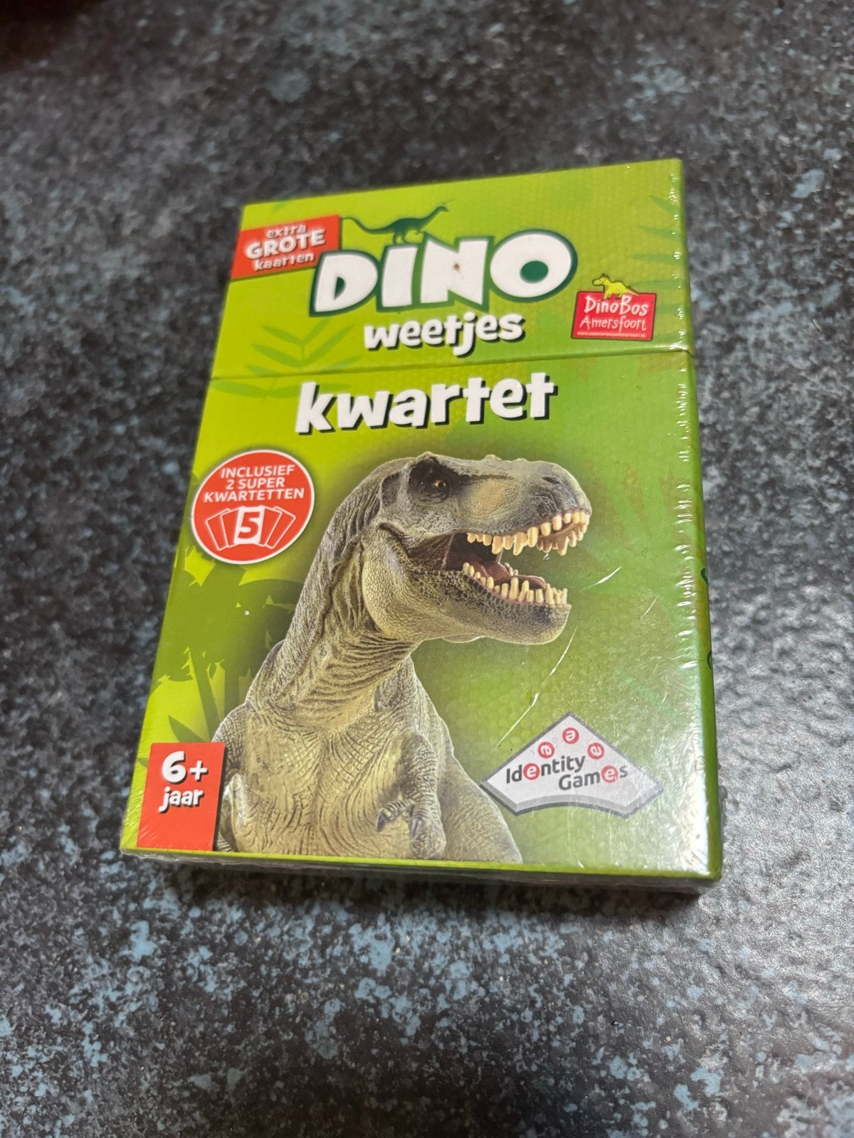 Dino Weetjes Kwartet - NIEUW Kaartspel, Drie of vier spelers, Ophalen of Verzenden, Nieuw