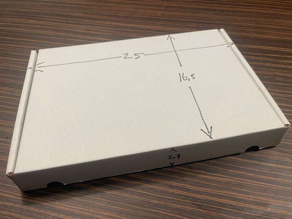 Ca. 75 vouwdozen brievenbusformaat, 2 formaten, Doe-het-zelf en Verbouw, Kratten en Dozen, Doos, Opvouwbaar, Minder dan 50 cm