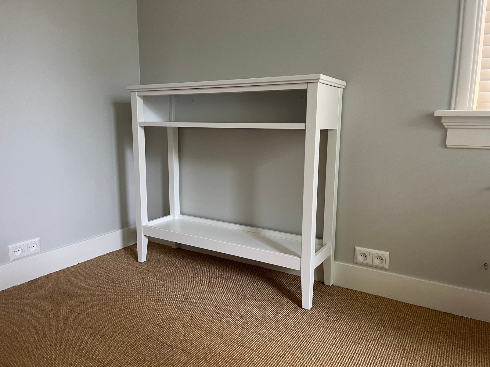 Gloednieuwe IKEA IDANÄS SIDETABLE wit 104x32x95 cm, Huis en Inrichting, Tafels | Sidetables, Ophalen, 100 tot 150 cm, Nieuw, Overige houtsoorten