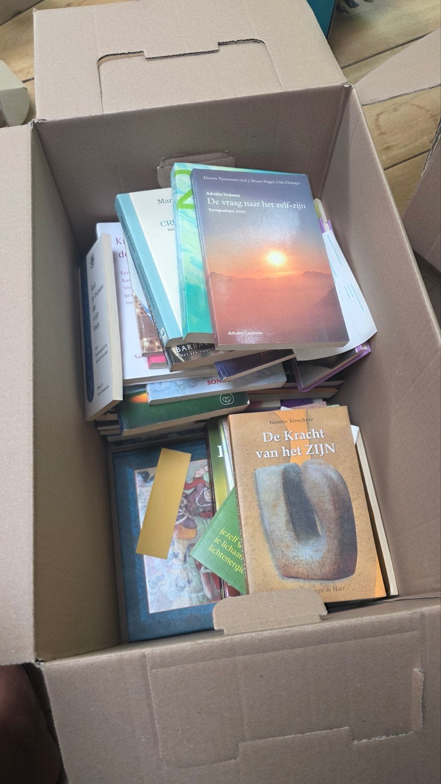 Twee dozen spirituele boeken - Gratis af te halen, Boeken, Ophalen
