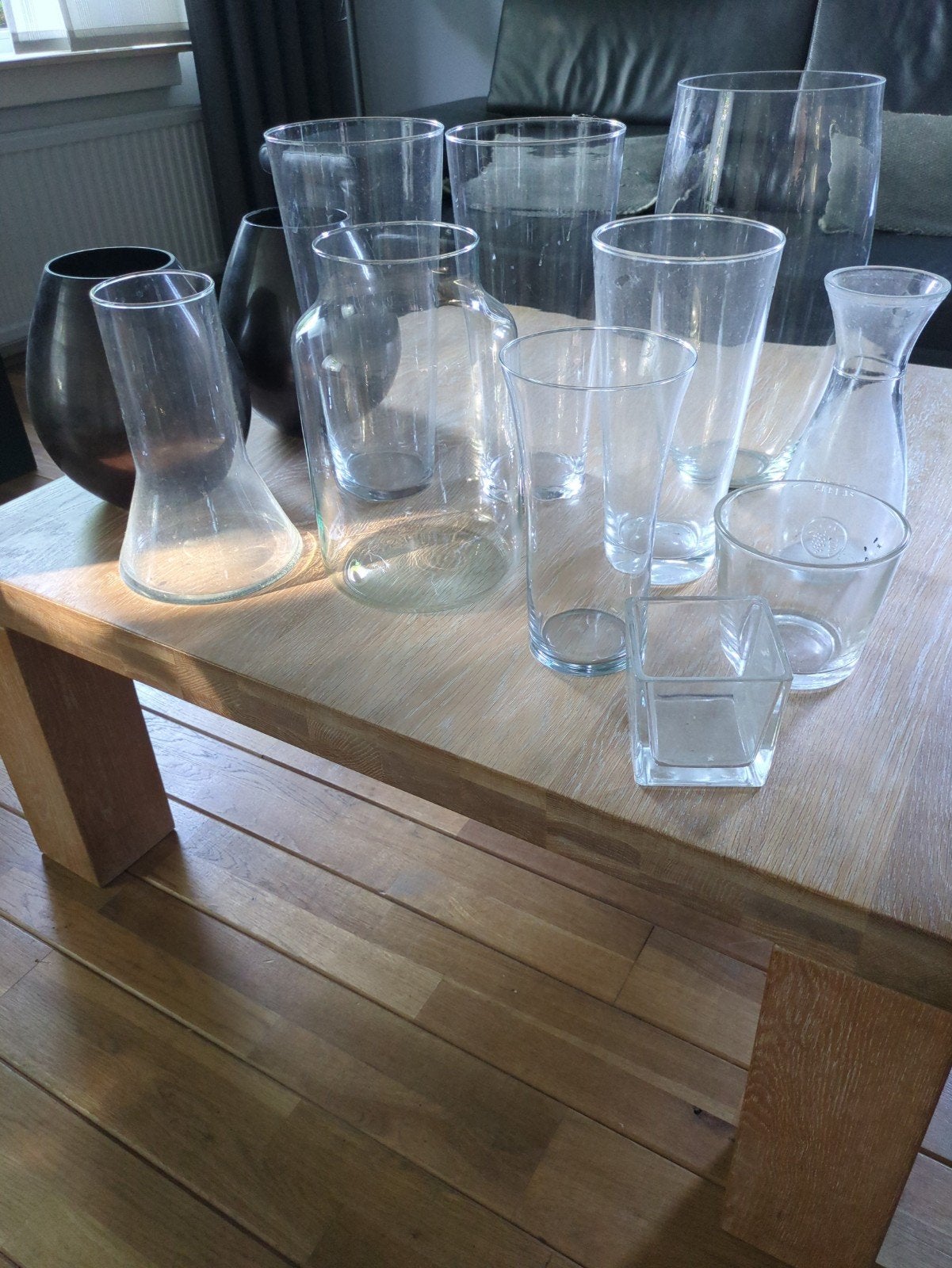Diverse glazen vazen 12 stuks, Antiek en Kunst, Ophalen