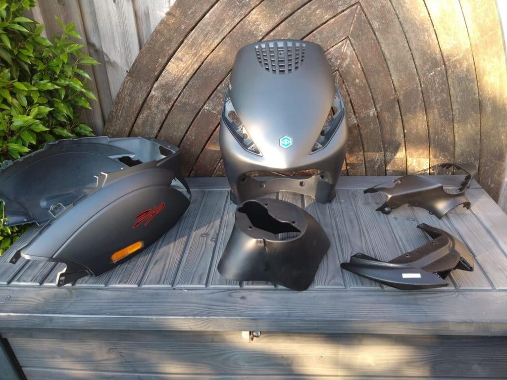 Piaggio Zip Kappen Set - Mat grijs, Fietsen en Brommers, Ophalen, Nieuw, Kap, Piaggio
