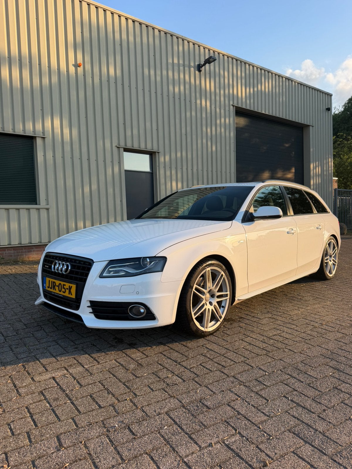 Audi A4 2.0 Tfsi 155KW Avant Quat. S-tro 2010 Wit, Auto's, Audi, Zwart, 4 cilinders, 1984 cc, A4
