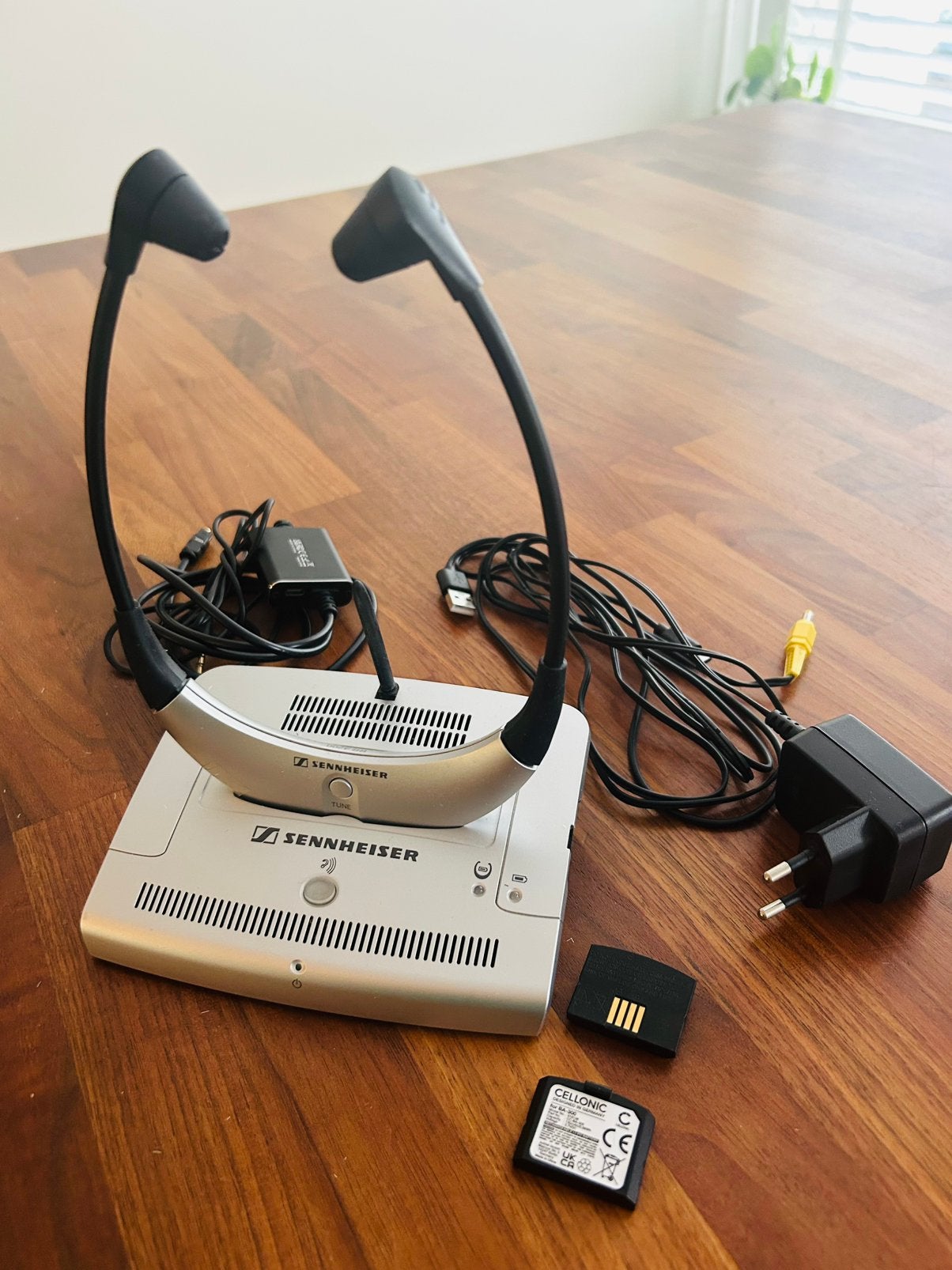 Sennheiser koptelefoon, Ophalen of Verzenden, Gebruikt, Sennheiser