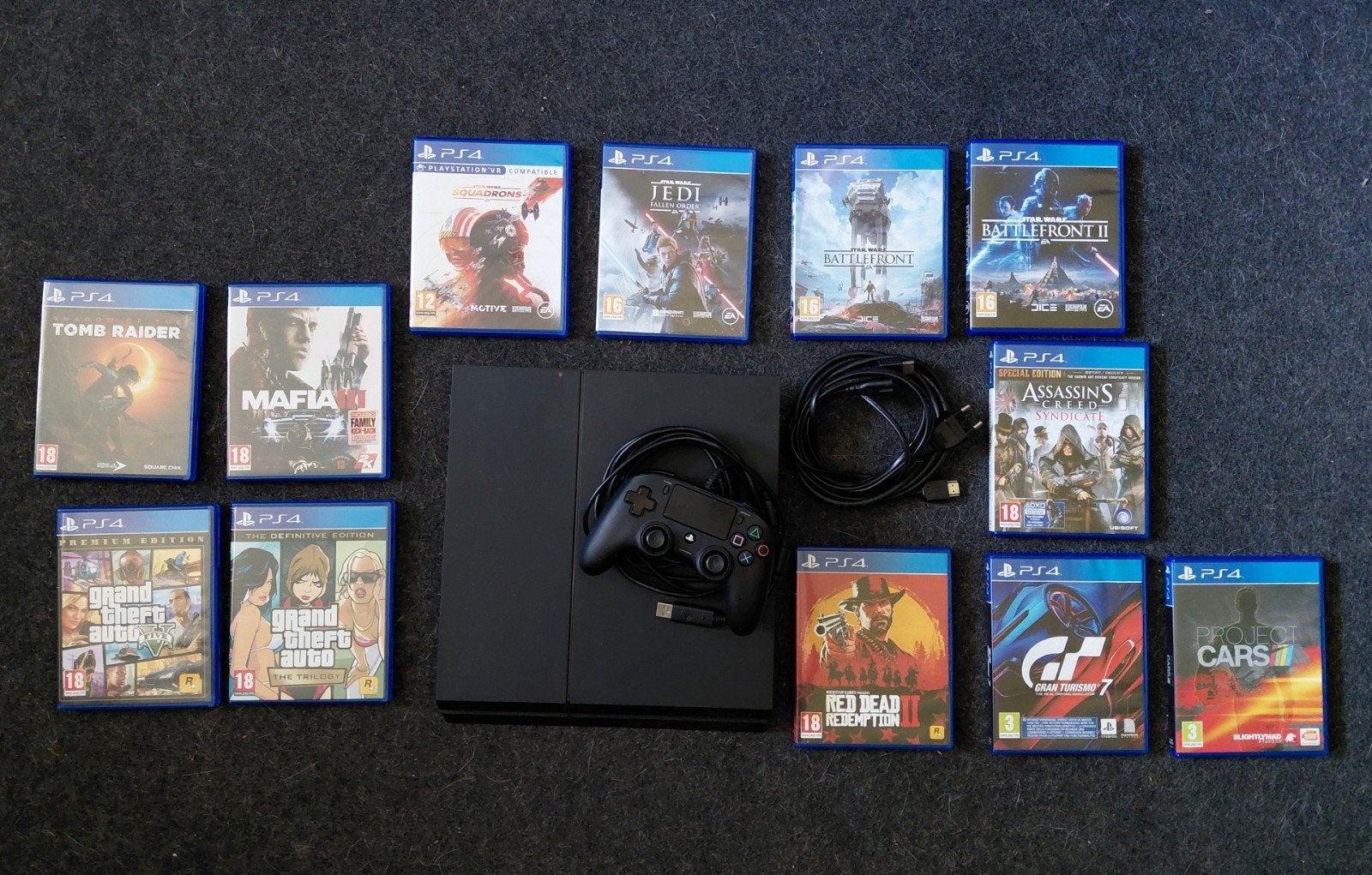 PlayStation 4 Slim 500GB + 12 Spellen., Ophalen of Verzenden, Zo goed als nieuw, Met 1 controller, Slim