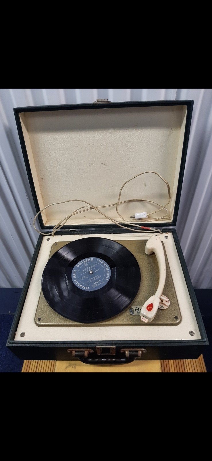 Vintage Triotrack Platenspeler - Draagbaar en Compleet, Audio, Tv en Foto, Platenspelers, Ophalen of Verzenden, Overige merken