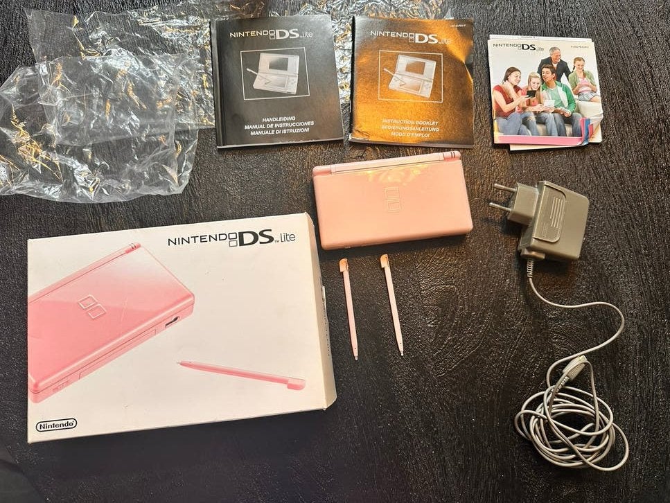 Roze Nintendo DS Lite met beschadigd scherm, Spelcomputers en Games, Ophalen of Verzenden, Niet werkend, Roze, DS Lite
