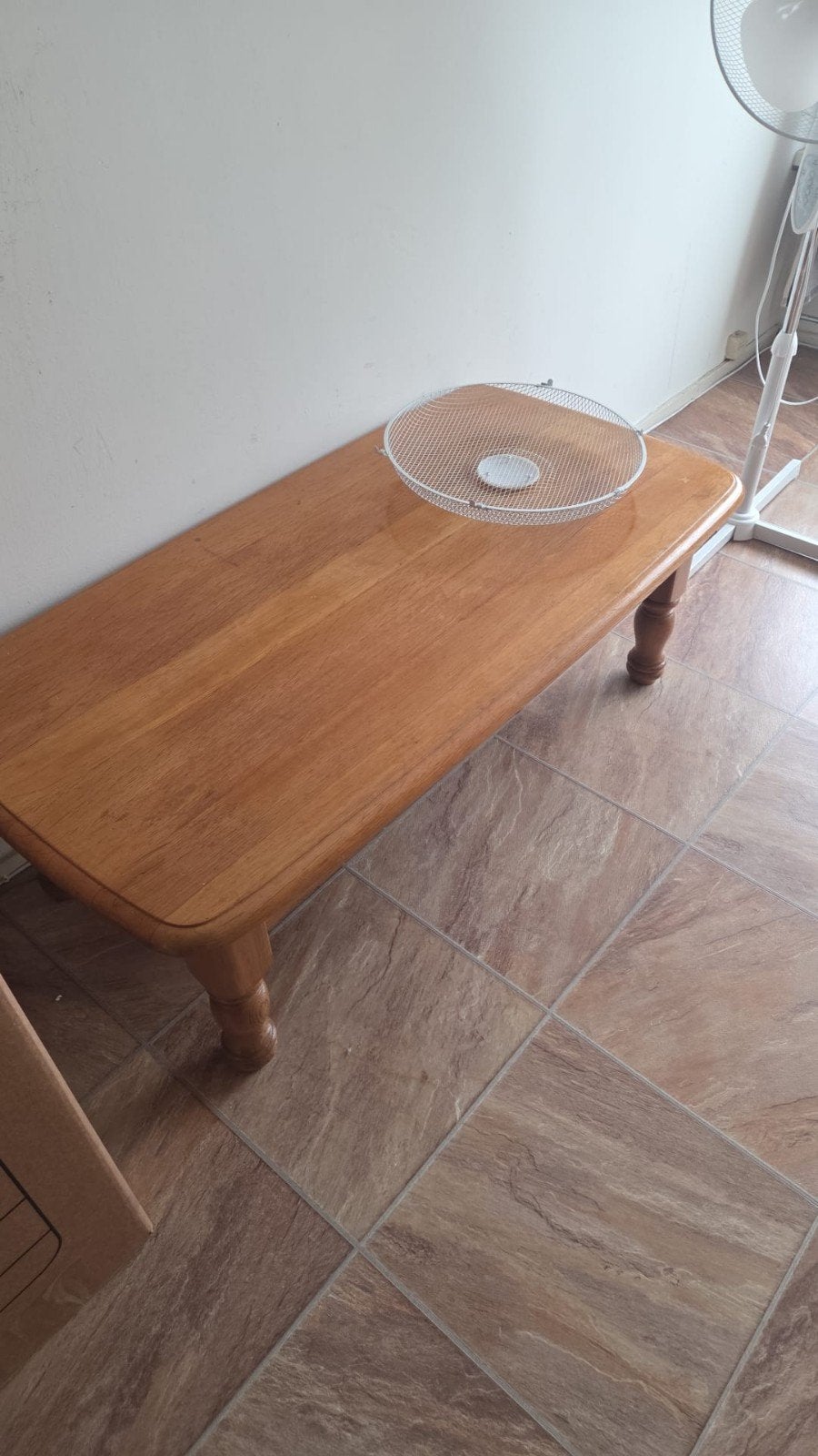 Complete Eetkamer Set: Tafel, Dressoir, Vitrine kast, Salont, Gebruikt, Eikenhout, 75 cm of meer, 150 tot 200 cm