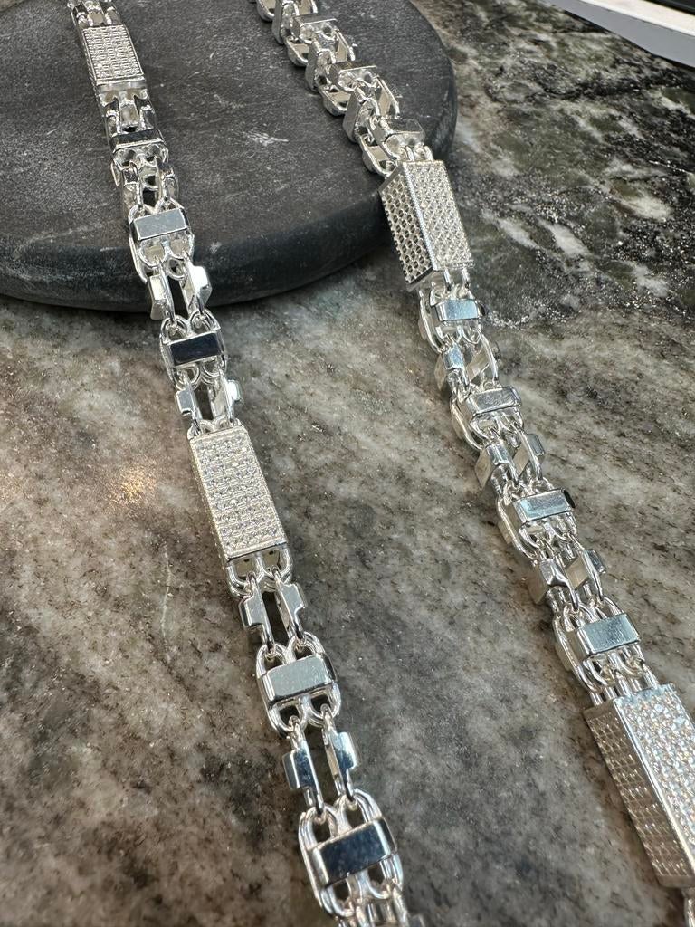Massieve 925 Zilveren Iced Magnum Ketting, Met kristal, Nieuw, Ophalen of Verzenden, Goud