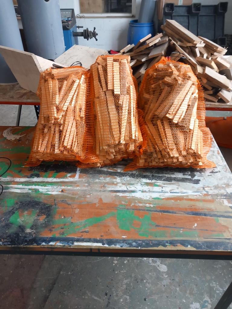 Aanmaak houtjes (brandhout), Tuin en Terras, Haardhout, Minder dan 3 m³, Ophalen