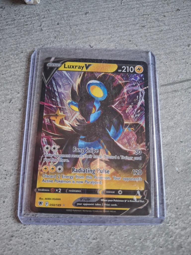 Pokémon Kaart Luxray V (Foil) - Zo goed als nieuw, Ophalen of Verzenden, Zo goed als nieuw, Losse kaart, Foil