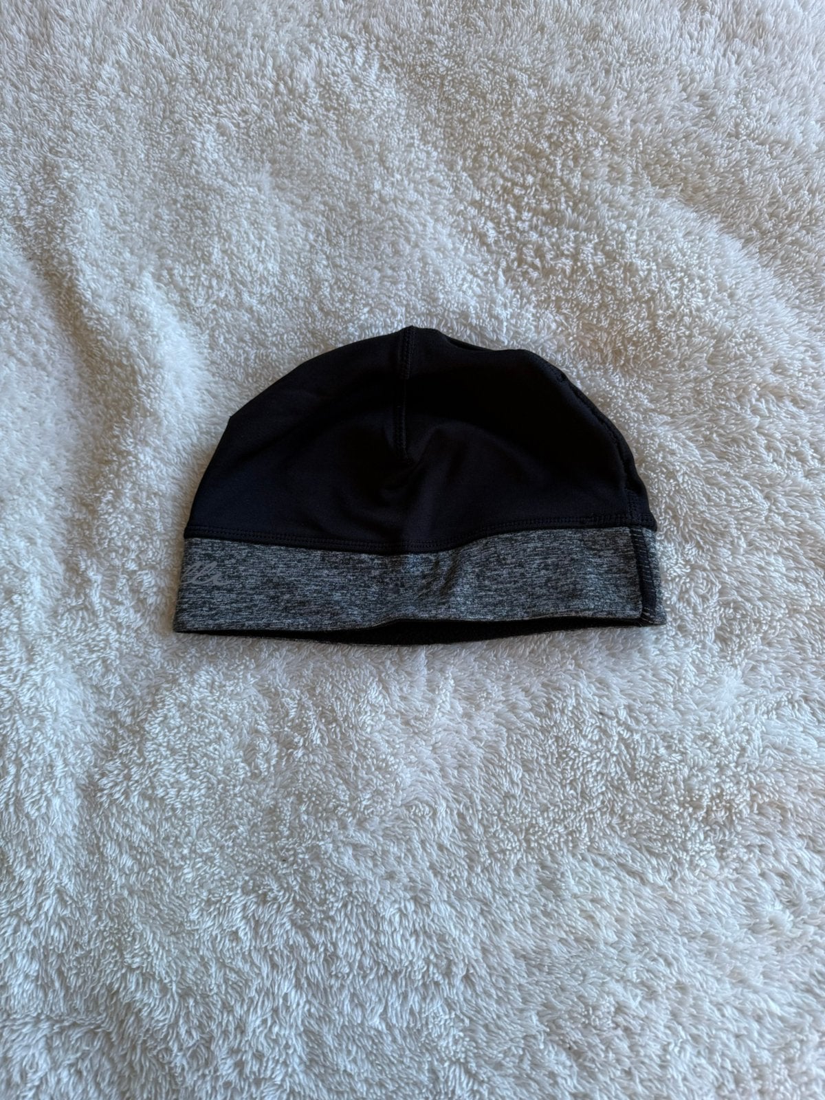 Muts voor schaatsen merk rogelli 3 stuks tot ca 12 jaar, Ophalen of Verzenden, Zo goed als nieuw, Jongen of Meisje, Muts