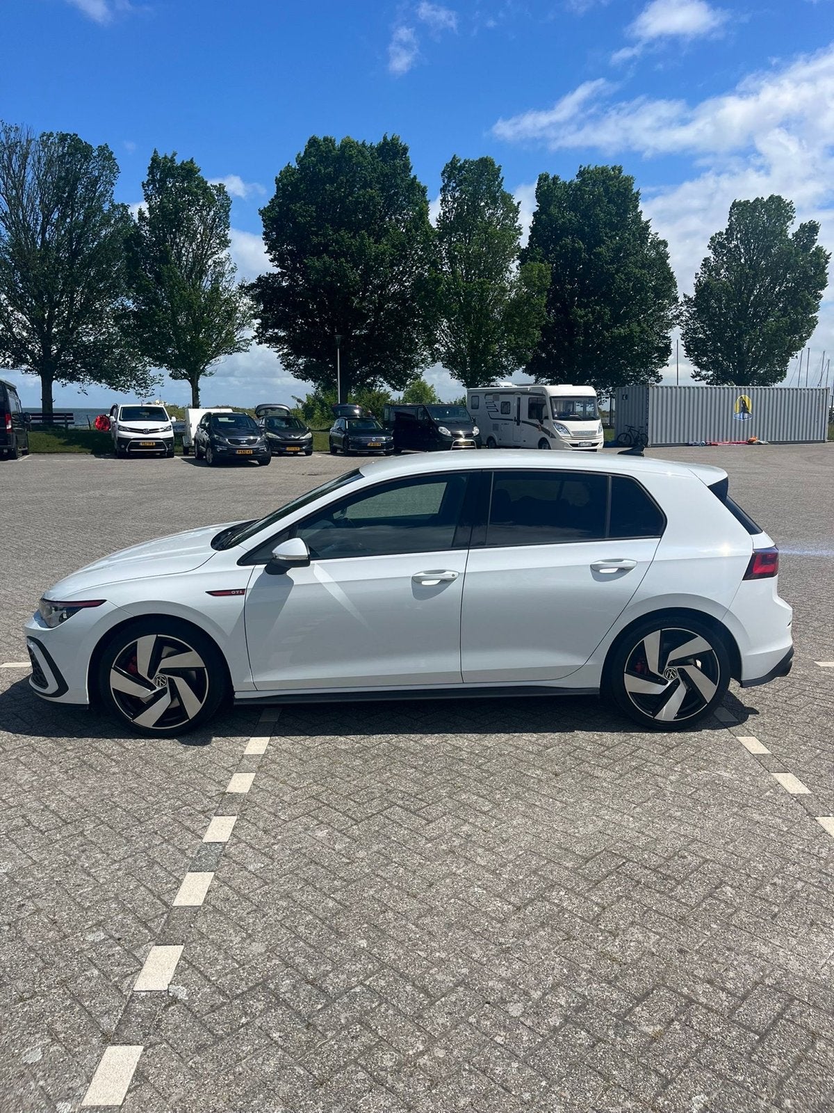 Volkswagen Golf 2.0 TSI 245pk 7-DSG 2021 Wit, 730 kg, 1363 kg, 4 cilinders, 1984 cc