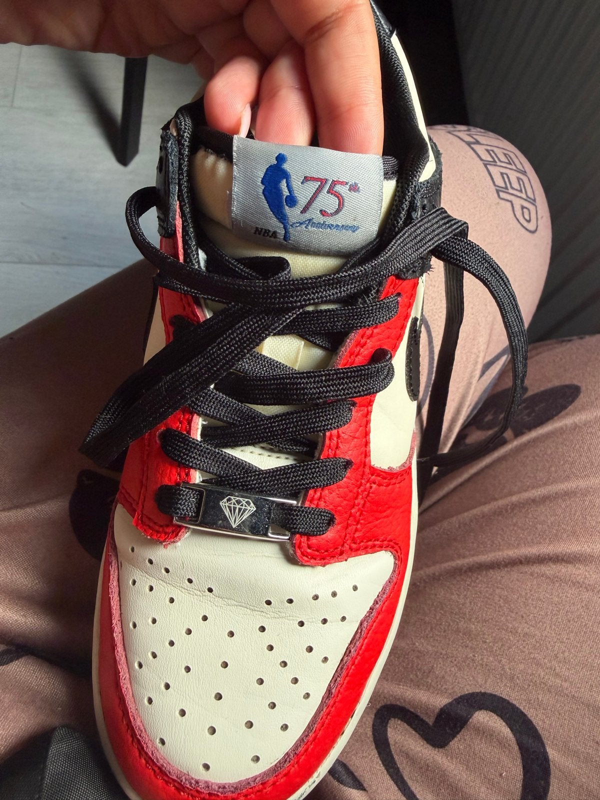 Nike Dunk Low NBA 75th Anniversary Chicago Maat 36,5, Ophalen of Verzenden, Gedragen, Rood, Sneakers of Gympen