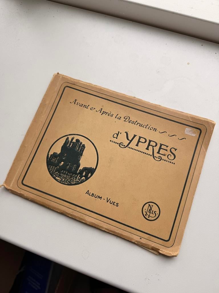 Antiek WO1 ansichtkaarten album – Ieper (Ypres) – zeldzaam, Ophalen of Verzenden, Overige materialen