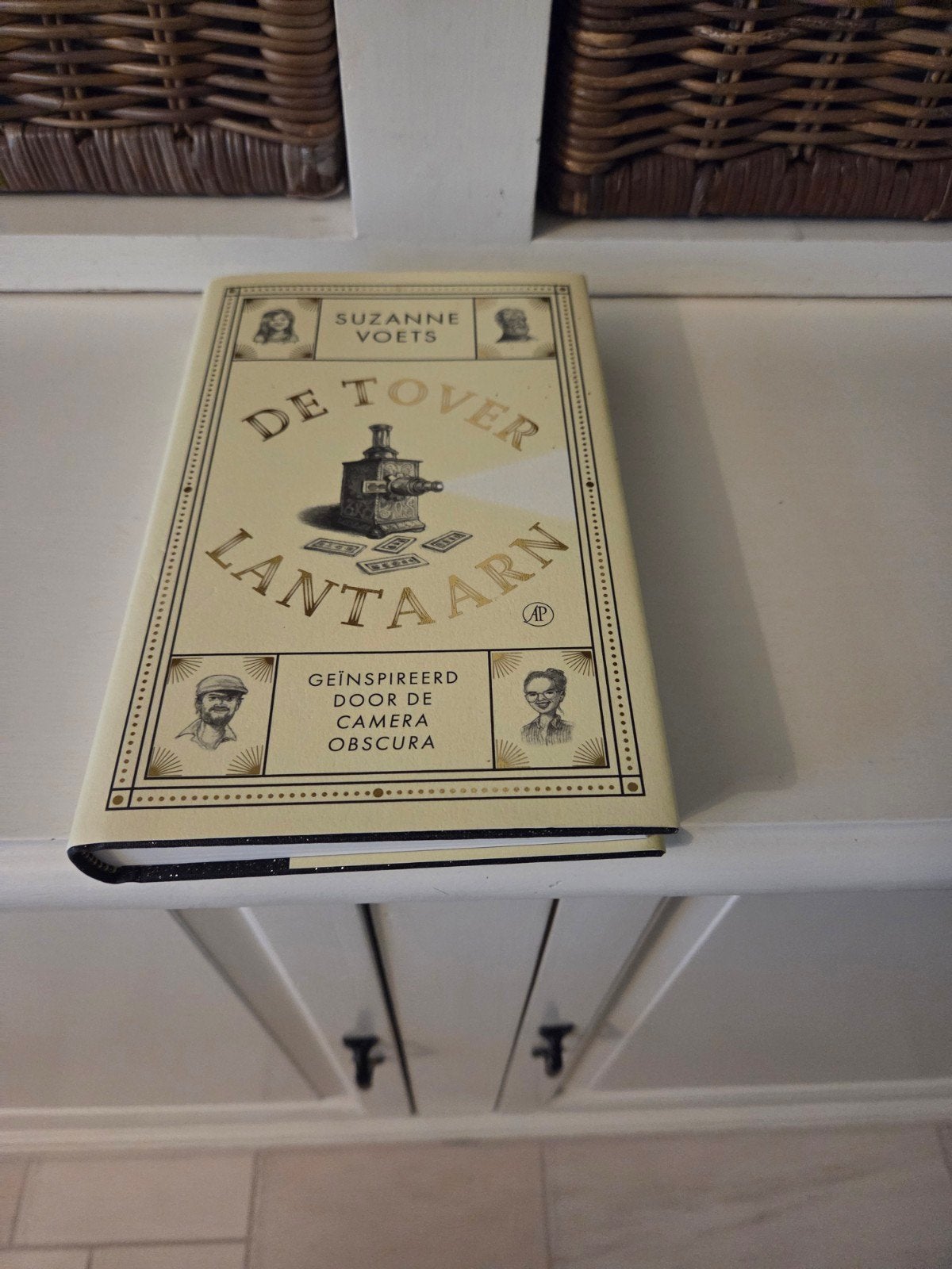Suzanne Voets - De toverlantaarn, Boeken, Ophalen of Verzenden, Gelezen