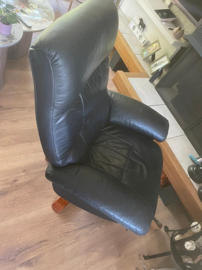 Draai stoel    Leder, Ophalen of Verzenden, Zo goed als nieuw, Minder dan 75 cm, 50 tot 75 cm